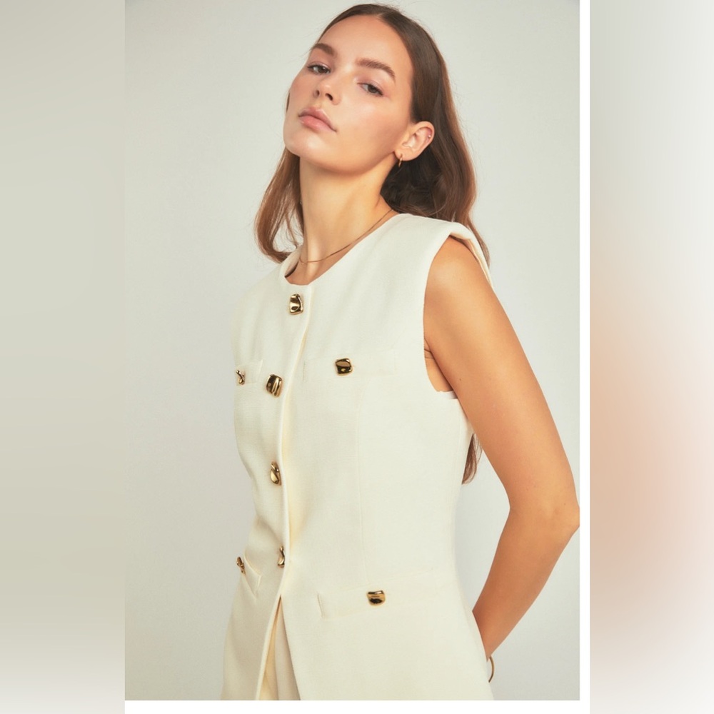 GOLD POINTED LONG VEST - Picture 7 of 11